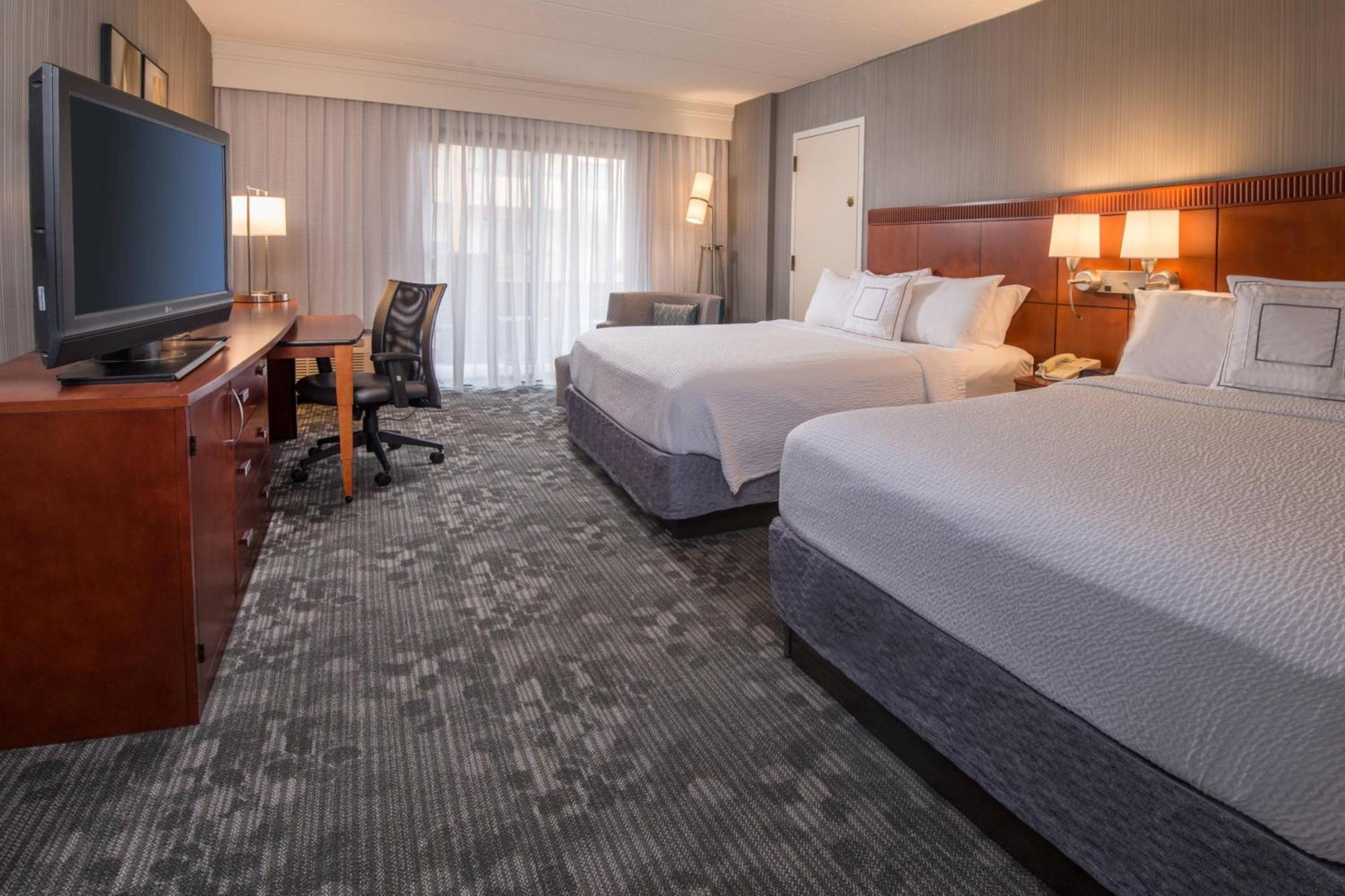 Hotel Courtyard By Marriott Fairfax Fair Oaks Exterior foto